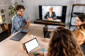 Braulio Henrique Dias Viana revela como liderar equipes híbridas com confiança e alcançar resultados extraordinários.