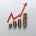 Andrey de Oliveira Pontes explica como a inflação corrói silenciosamente o poder de compra no dia a dia.