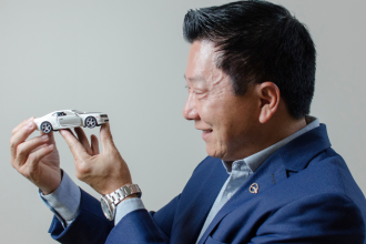 Milton Seigi Hayashi comenta como o carro híbrido une economia, tecnologia e sustentabilidade no dia a dia.