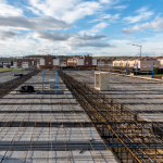 Boas práticas desde a fabricação até a execução no canteiro são essenciais para evitar patologias em lajes treliçadas, orienta Valderci Malagosini Machado.