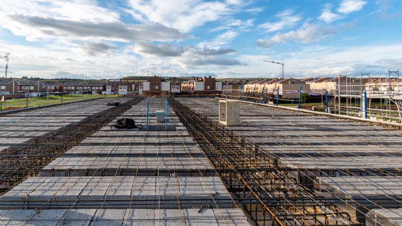 Boas práticas desde a fabricação até a execução no canteiro são essenciais para evitar patologias em lajes treliçadas, orienta Valderci Malagosini Machado.