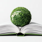 A conscientização coletiva por meio da educação ambiental fortalece a cidadania e protege o futuro do planeta — iniciativa incentivada pela Versa Engenharia Ambiental Ltda.