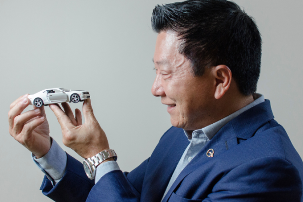 A cultura dos carros clássicos envolve memória, identidade e expressão de estilo de vida, afirma Milton Seigi Hayashi.